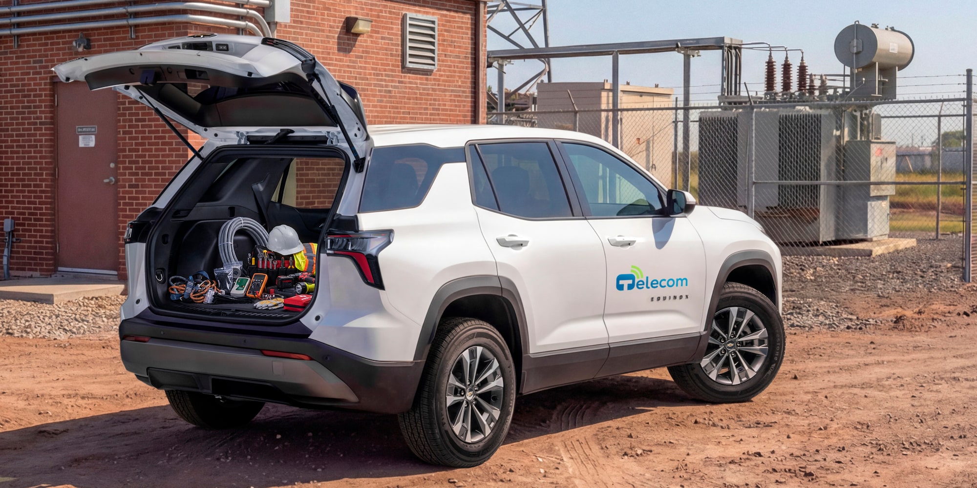 A 2026 Chevrolet Equinox with it's tailgate open