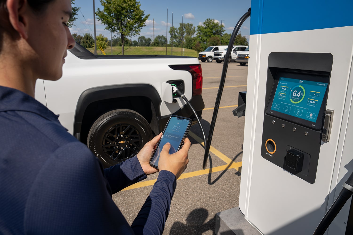 An EV Charger displaying the vehicles charging status. 